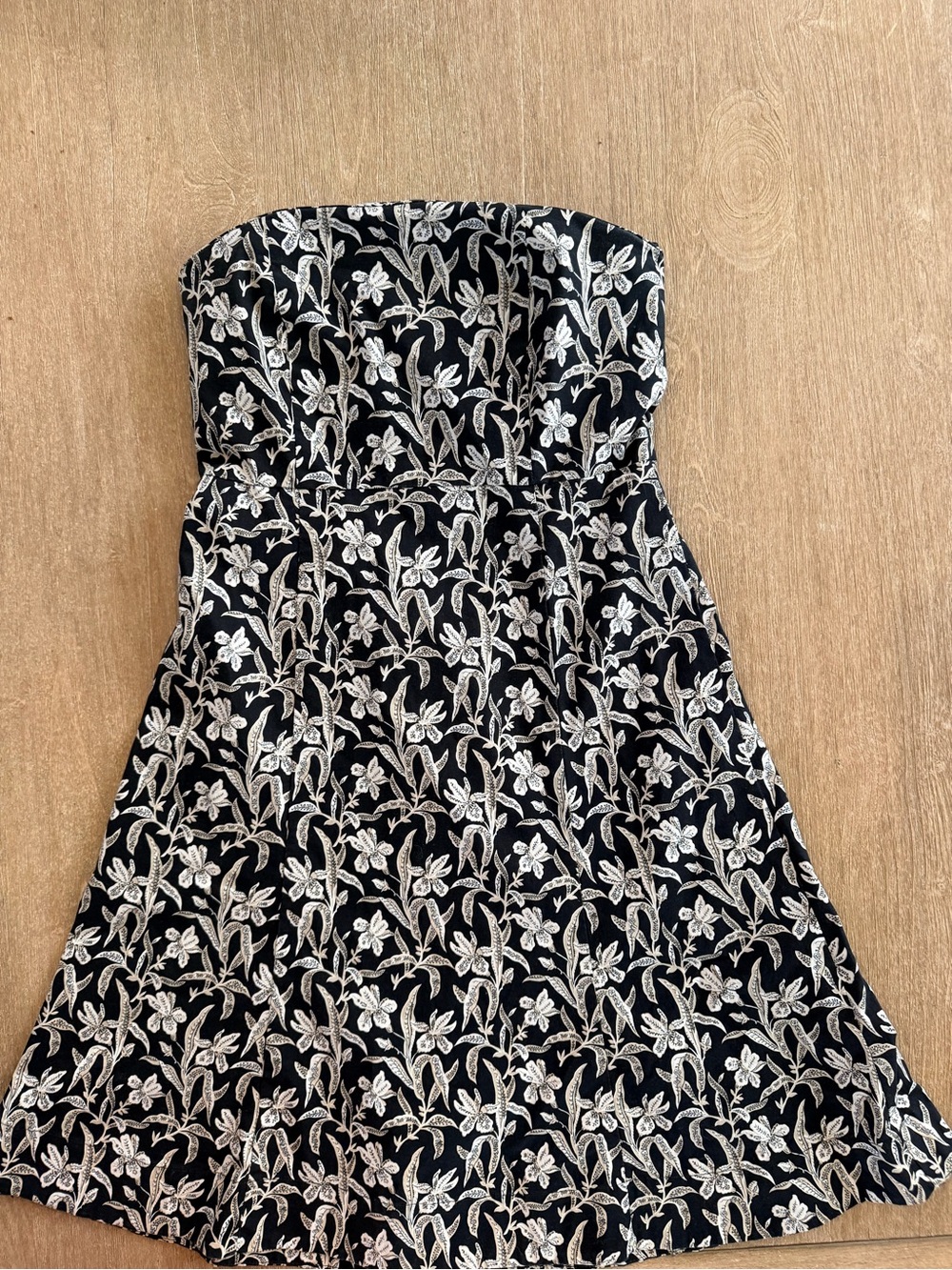GAP Stretch Strapless Floral Fit & Flare Dress Black Ivory Size 6